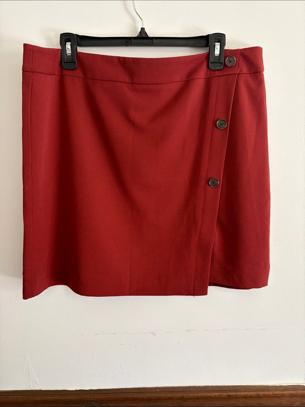 Loft Button-Accent Women’s Skirt Burnt Red Beautiful for Fall Size 14